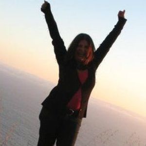 Meet your Posher, Camila